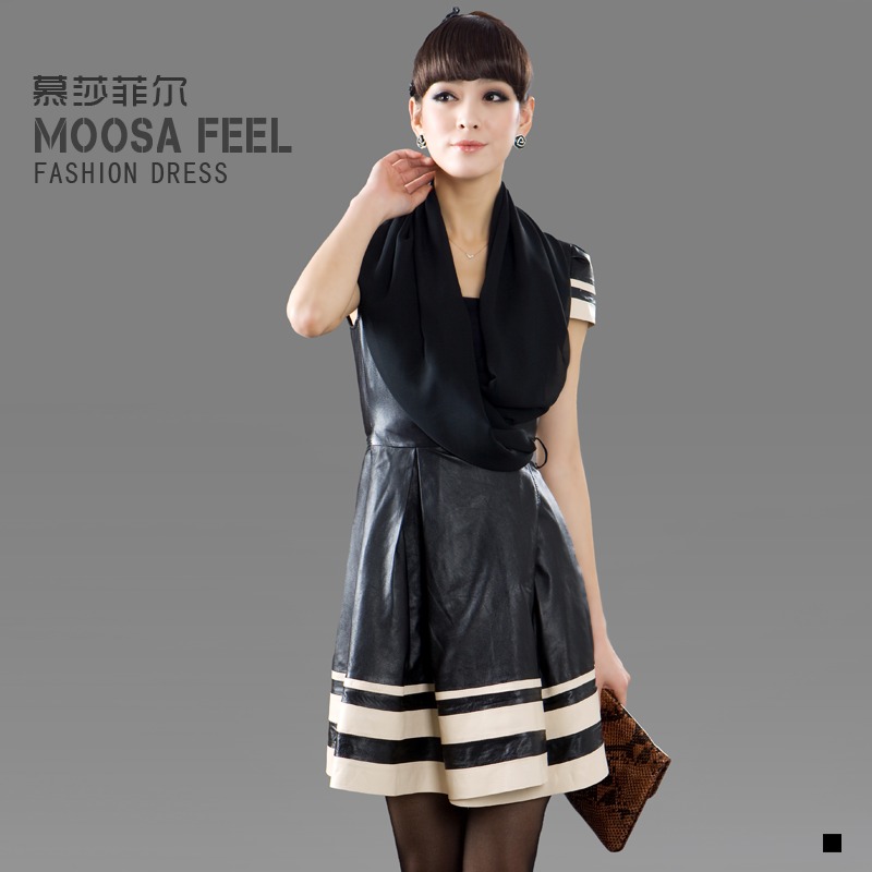 New arrival 2013 spring sheepskin genuine leather all-match v-neck dress slim waist slim leather skirt