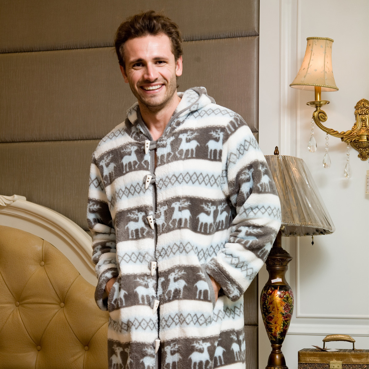 new arrival fleece bathrobe print lounge sleepwear with a hood man robe