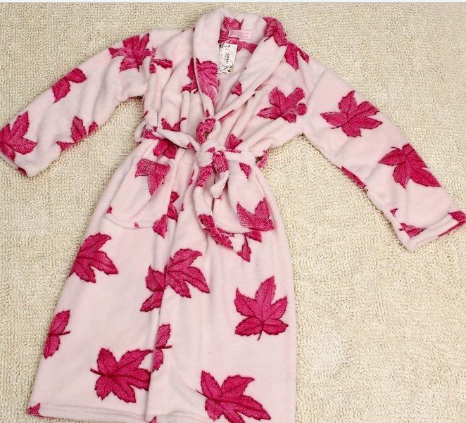 new arrival Maple leaves bathgown bathrobes free shipping