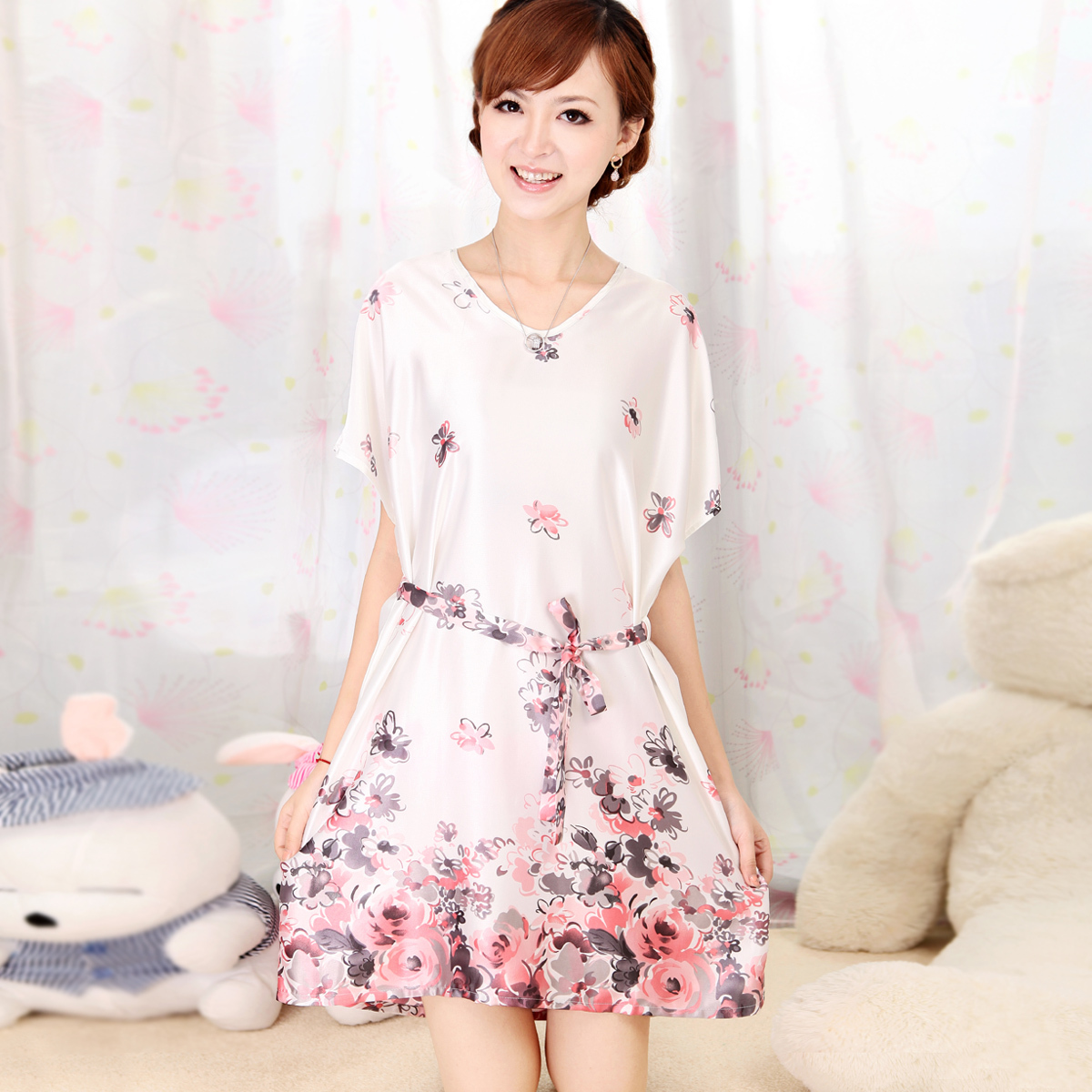 New Fashion 2013 spring and summer short-sleeve silk sexy faux women's nightgown thin lounge Free shipping