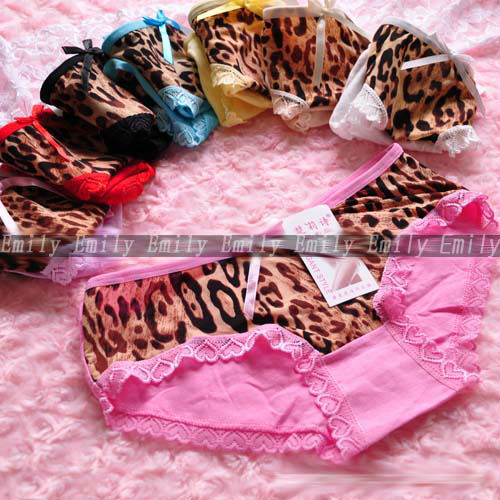 New wholesale 12pcs women's Soft cotton underwear Peach heart lacework and leopard-print pattern ladies' briefs