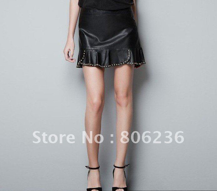 New Women's Super Cool Ruffles Leisure PU Leather Rivets Skirts   B1178