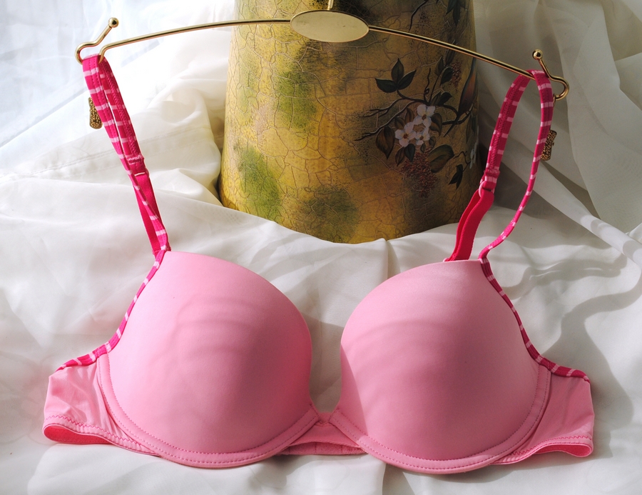 No r meo pink glossy t-shirt bra sweet thin cup