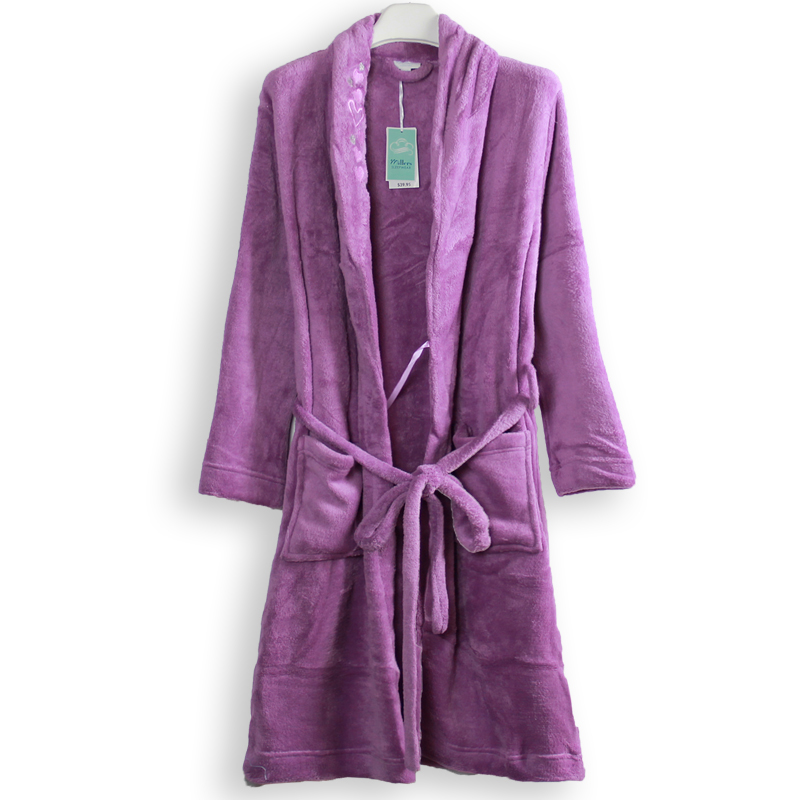 Noble and elegant love embroidery bathrobes coral fleece robe super soft thickening autumn and winter sleepwear 5412