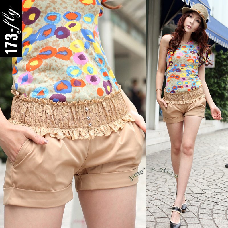 * Panda * 2013 new Korean aesthetic woman lace mushrooms buckle side zipper shorts