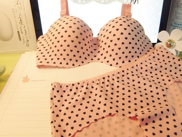 Peach pink powder small heart seamless push up sexy bra adjustable underwear bra set