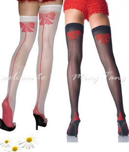 Personality before and after the bow stockings