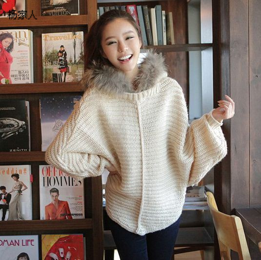 Personality with a hood comfortable collar luxury faux fur collar fashion luxurious loose thermal tent sweater outerwear