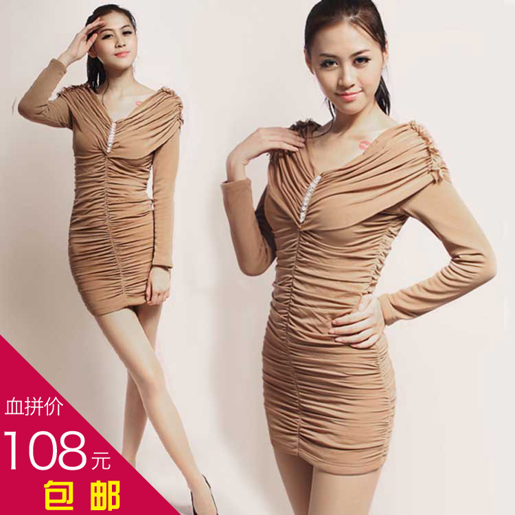 Plus velvet thickening thermal slim hip pleated V-neck long-sleeve autumn and winter women's one-piece dress