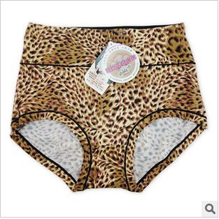 pt018 2013 fashion sexy leopard mix color pearl fiber free size thick seamless soft smooth smoothness women panties underwear