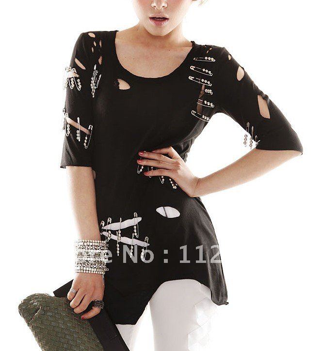 Punk  style hole and loose pins T-shirt  pure color O-neck base shirt