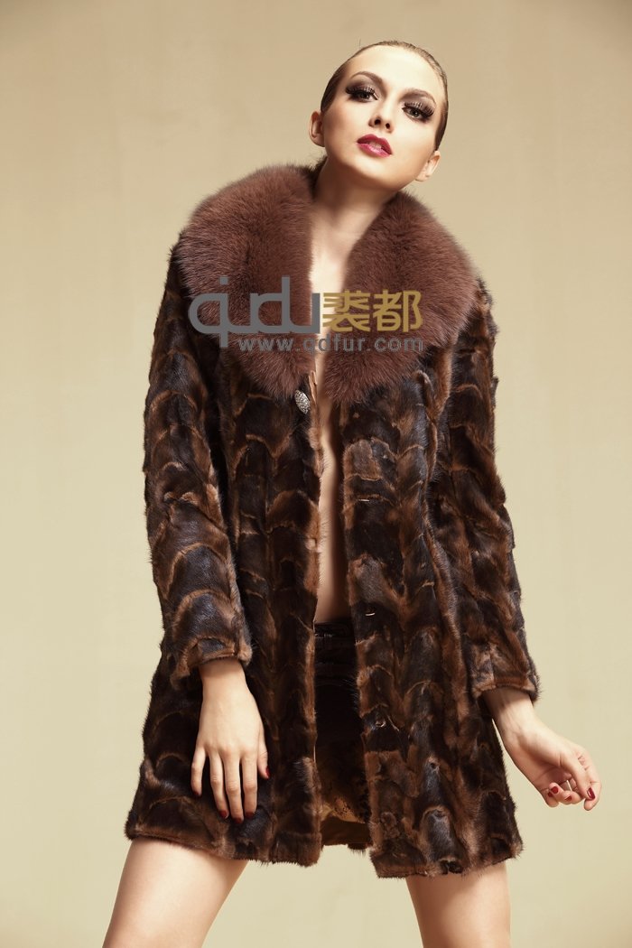 QD6353 Women Genuine Mink Fur Trench Coats With Fox Collar  Fashion Ladies' Winter Warm Outwear Garment    A   G