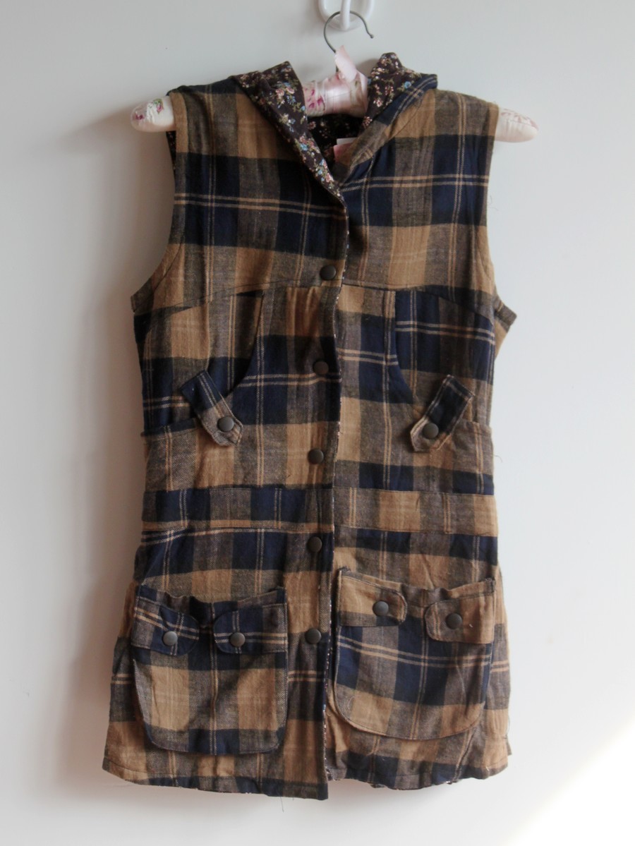 Reversible check vest with a hood vest autumn and winter women cabbage price