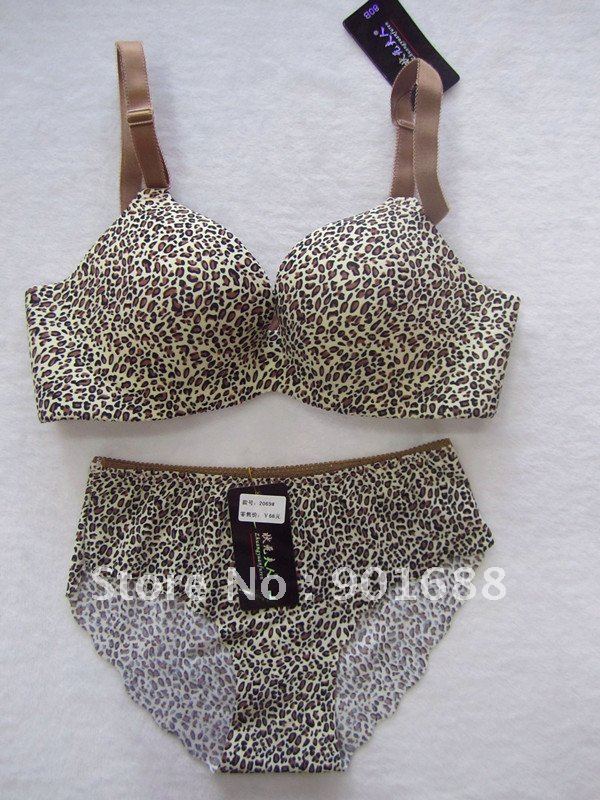 seamless elegant push up woman bra set  wholesale price colorful