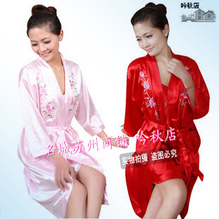 Sexy embroidered spaghetti strap twinset robe female summer silk nightgown bathrobes faux silk sleepwear dress