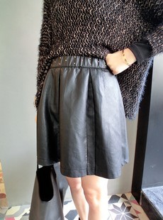 Small 2012 autumn and winter women new arrival rivet all-match leather skirt bust skirt short skirt