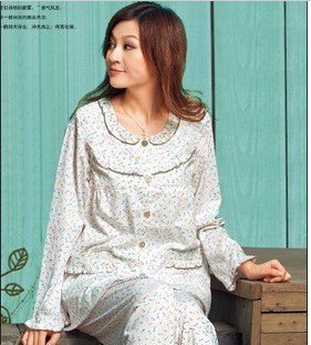 Small broken flower cotton lady in the spring and autumn outfit leisure wear long sleeve pajamas suit