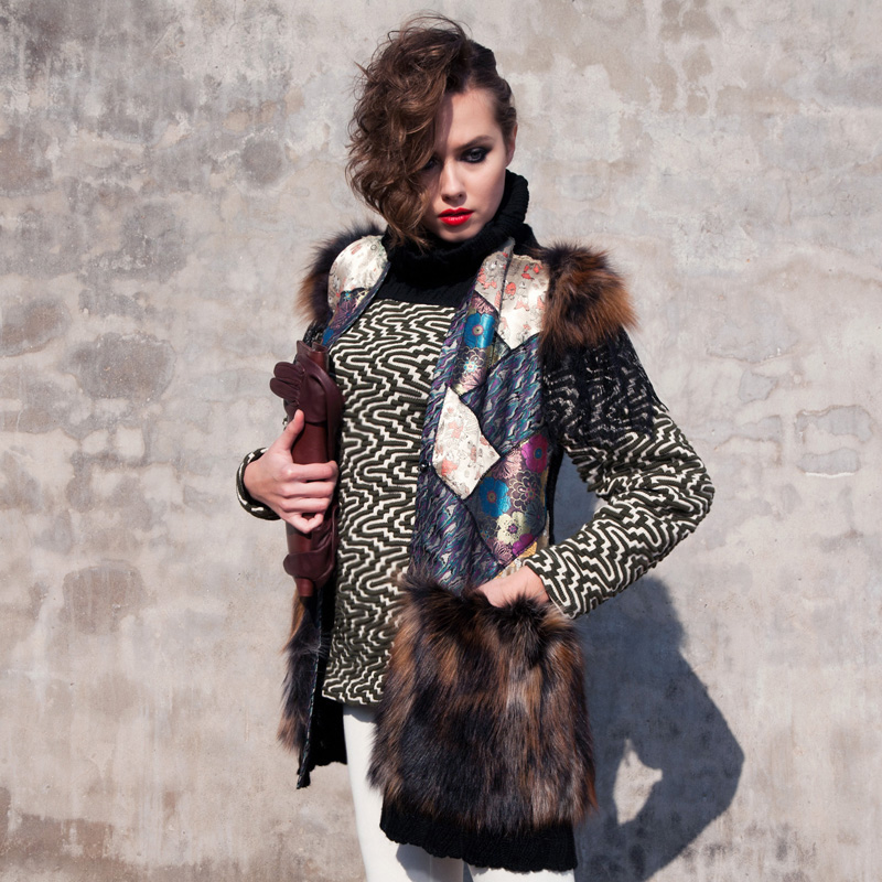 Smoking pipe 2012 autumn and winter fashion national trend fur print vest