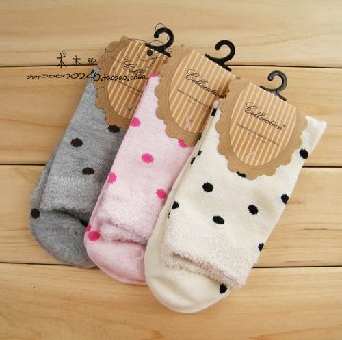 Socks female cotton socks spring and autumn socks feather yarn socks handmade boneless polka dot