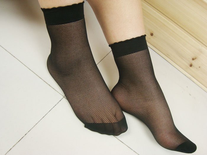 Socks. Short filar socks. Free delivery service. Wholesale black short tube socks. Provide tracking number.