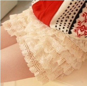 Spring 2013 fashion new exposed lace skirt three layer cake safety culottes