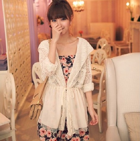 Spring 2013 gauze lace patchwork with a hood sun-shading sunscreen slim waist long-sleeve cape outerwear women's shirt