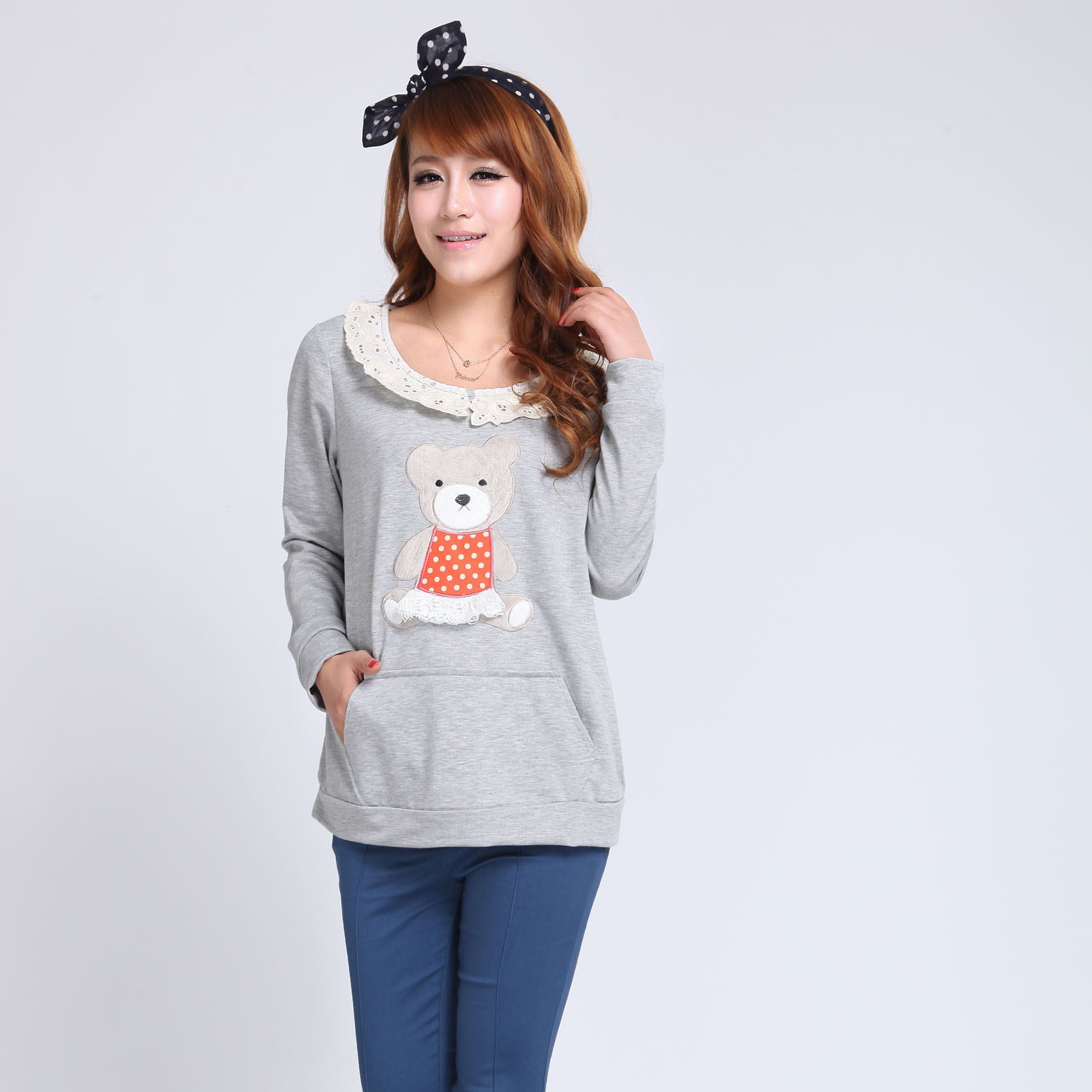 Spring and autumn maternity clothing 100% cotton o-neck casual medium-long bear sweatshirt long-sleeve top -181