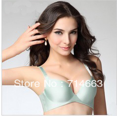 Spring And Summer Deep V-Neck Push Up Solid Color Seamless Adjustable Bra