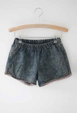 Spring new arrival spring and autumn women's water wash wearing white loose elastic denim shorts