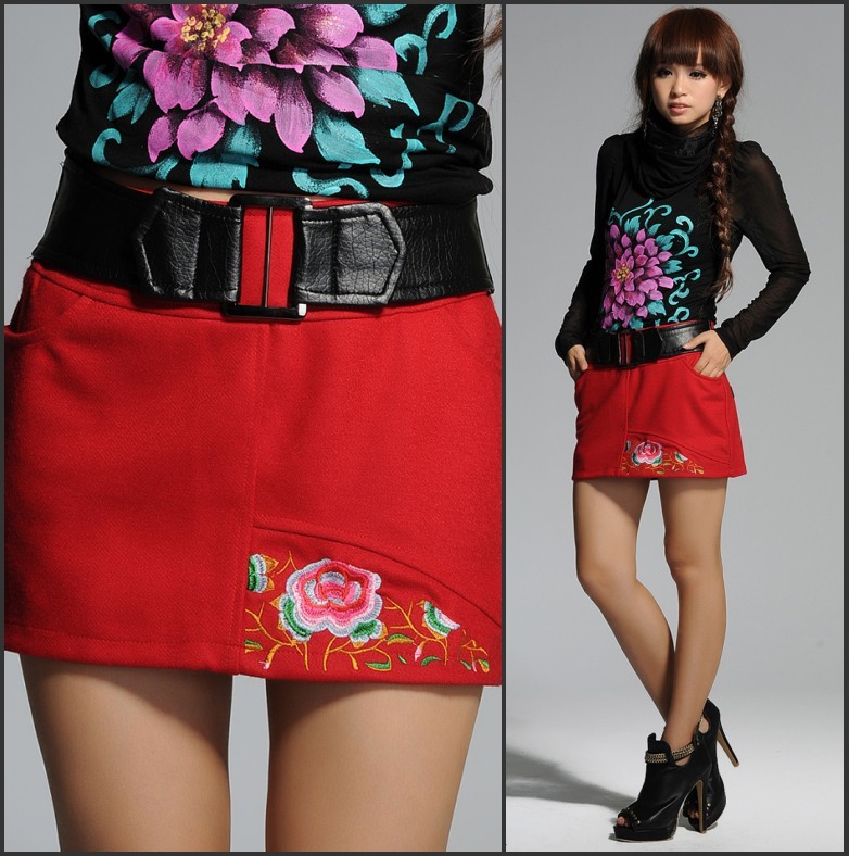 Spring RIP national trend embroidered peony a-line skirt leather buckle on decoration woolen short skirt