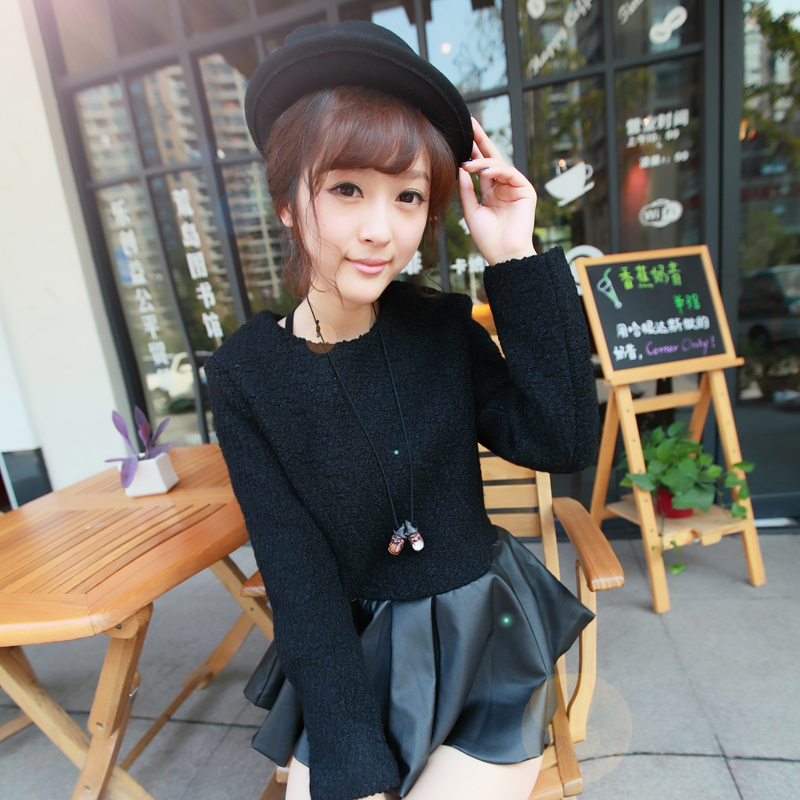 Spring small leather skirt woolen top fashion long-sleeve loose t-shirt t10905