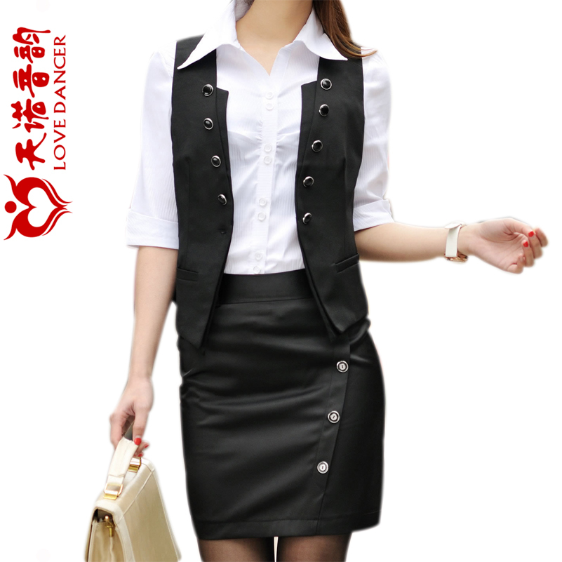 Spring white collar fashion slim ol black vest set