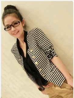 Stripes Pleated Buttons Short Coat C10091401