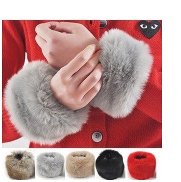 Suede Fabric Mitten,Women's Soft Leather Mitten,Dew refers to warm gloves imitation rabbit hair half mittens