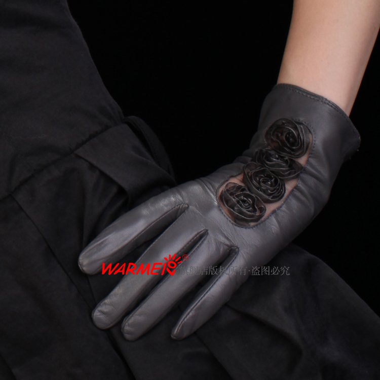 Suede women's short lace design rose genuine leather gloves l014n