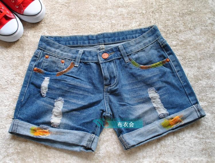 Summer 2013 roll-up hem hole loose casual denim shorts wearing white shorts female trousers doodle