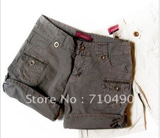 Summer female trousers wind restoring ancient ways Europe hot pants fashion flanging two wear short pants