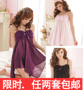 Summer sexy sleepwear female princess faux silk spaghetti strap sleepwear nightgown