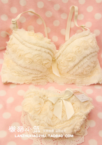 Super warm three-dimensional rose plush 3 breasted bra women's single-bra underwear set 9025