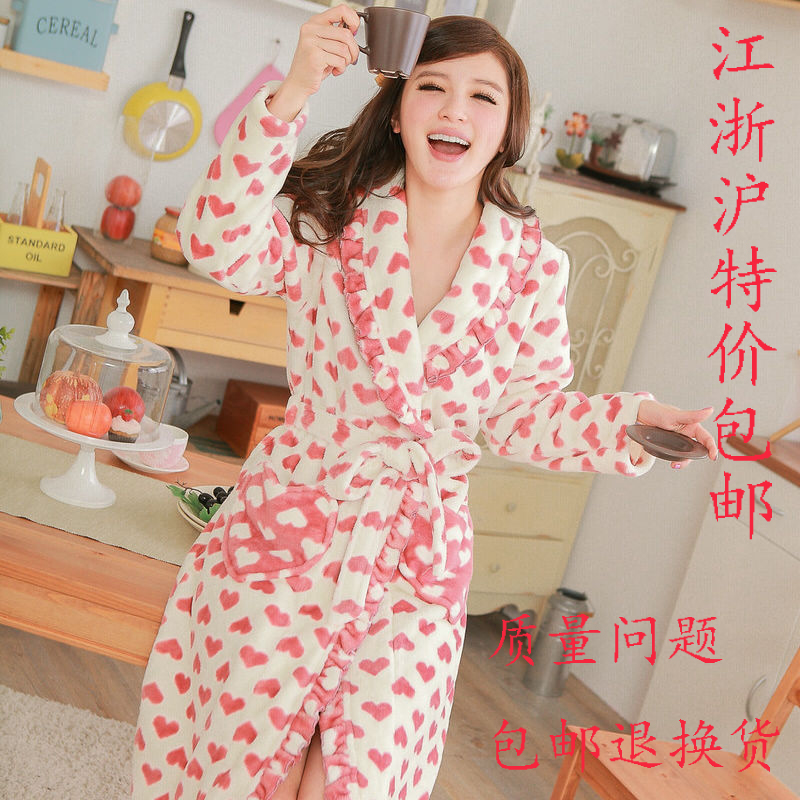 Sweet cartoon long-sleeve heart coral fleece print sleepwear robe