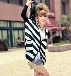 T summer stripe black and white stripes bat great cardigan