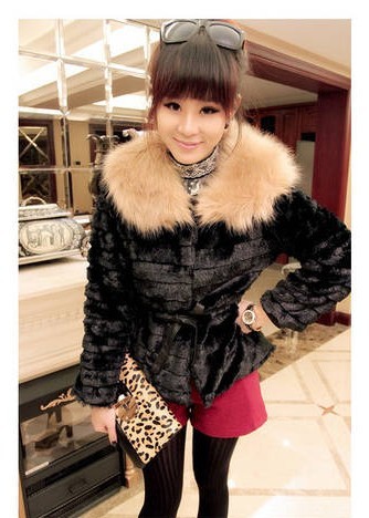 Temperament splicing large fur collar fleece with belt jacket