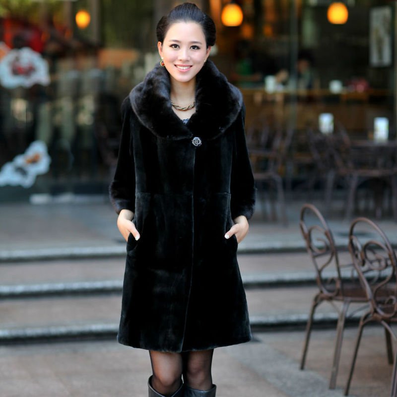 The 2012 winter new Europe and the United States imported mink coat leather shawl collar long mink cashmere coat