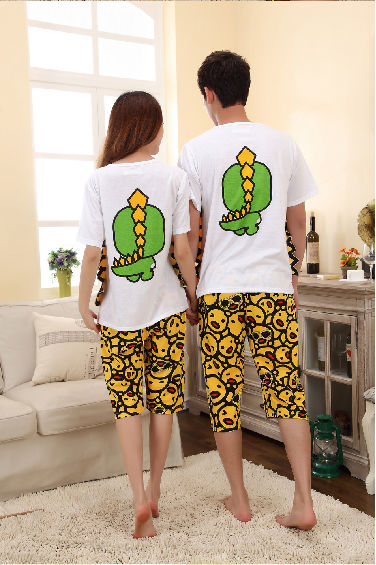 The new spring summer lovers pajamas     Wear clothes at home