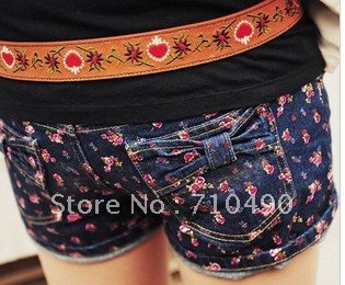 The new spring summer wear summer broken flower bowknot hot pants bull-puncher knickers female trousers qiu dong