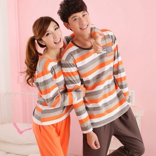 The spring and autumn period and the lovely couple pajamas men and women cotton long sleeve leisure wear suit