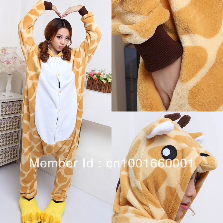 The toileting version coral velvet giraffe pajamas cartoon animals Siamese cute clothes at home couple