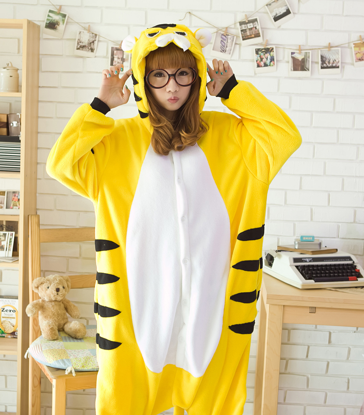 Tiger cartoon animal lovers one piece coral fleece sleepwear