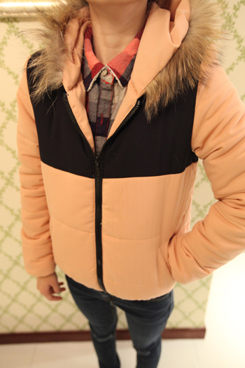 Ultra soft short design fur collar color block decoration thermal cotton-padded jacket