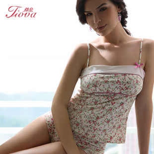 Underwear romantic fashion print embroidery fashion women's spaghetti strap td0011